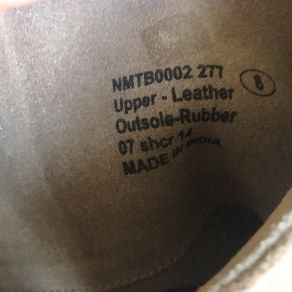 Nice genuine suede boots size 8 side lace closure taupe color 2 inch heel Soft - Picture 11 of 11